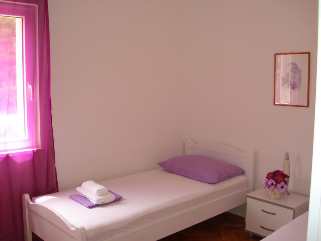 Sea Star Apartment Sutivan Esterno foto